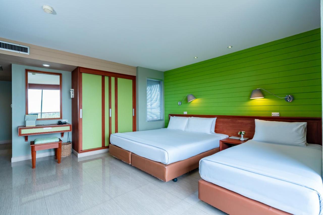 Long Beach Cha-Am Hotel Экстерьер фото
