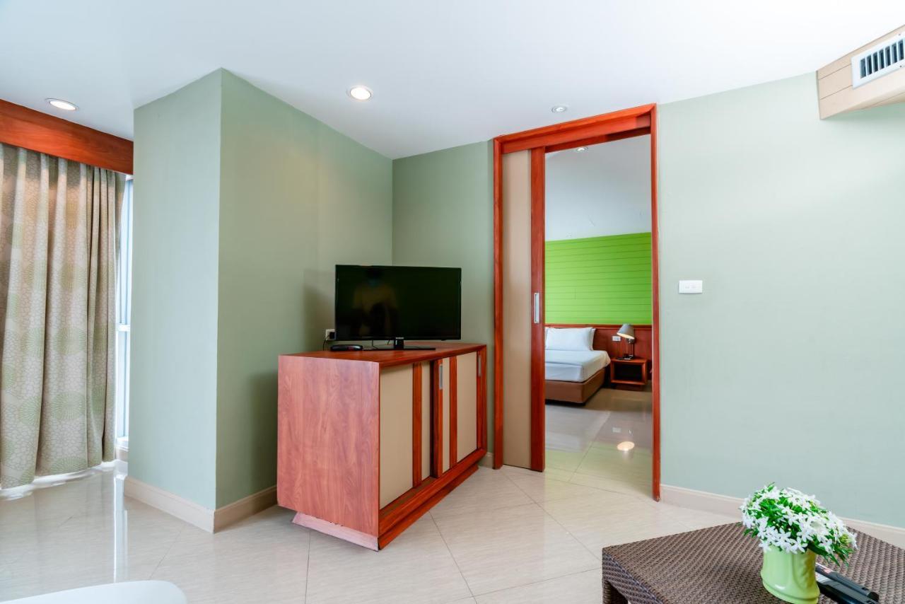 Long Beach Cha-Am Hotel Экстерьер фото