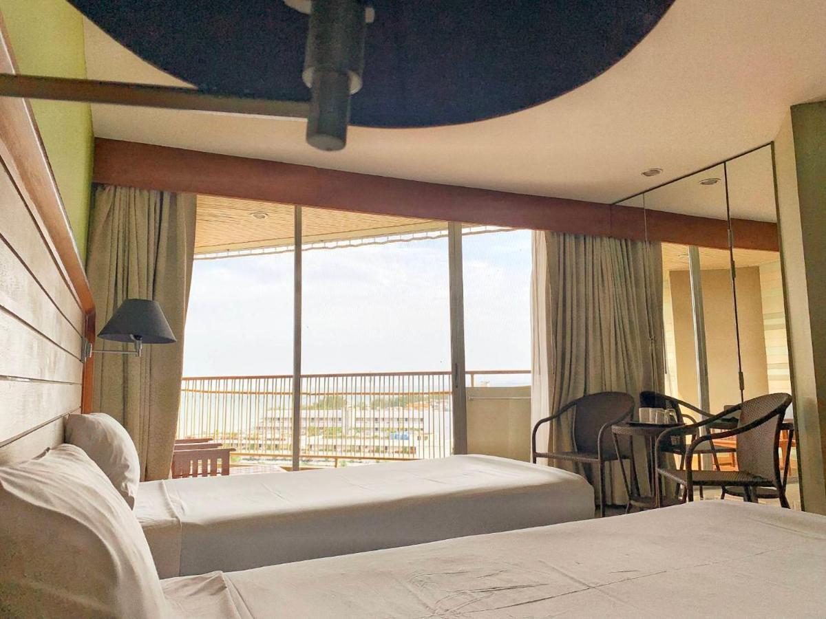 Long Beach Cha-Am Hotel Экстерьер фото