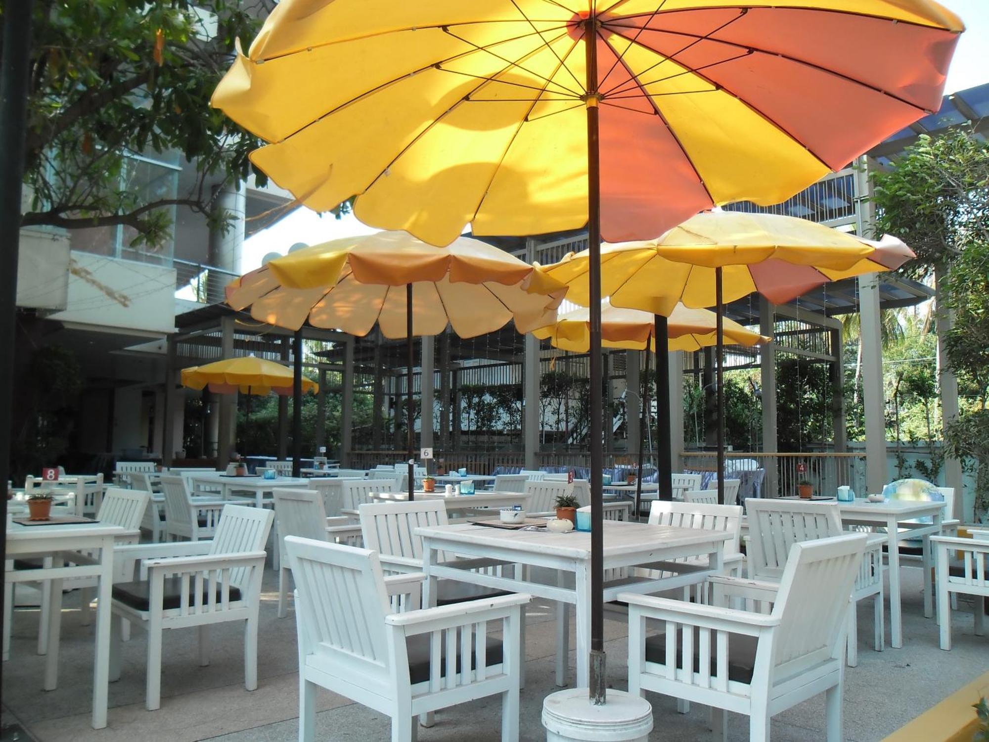 Long Beach Cha-Am Hotel Экстерьер фото