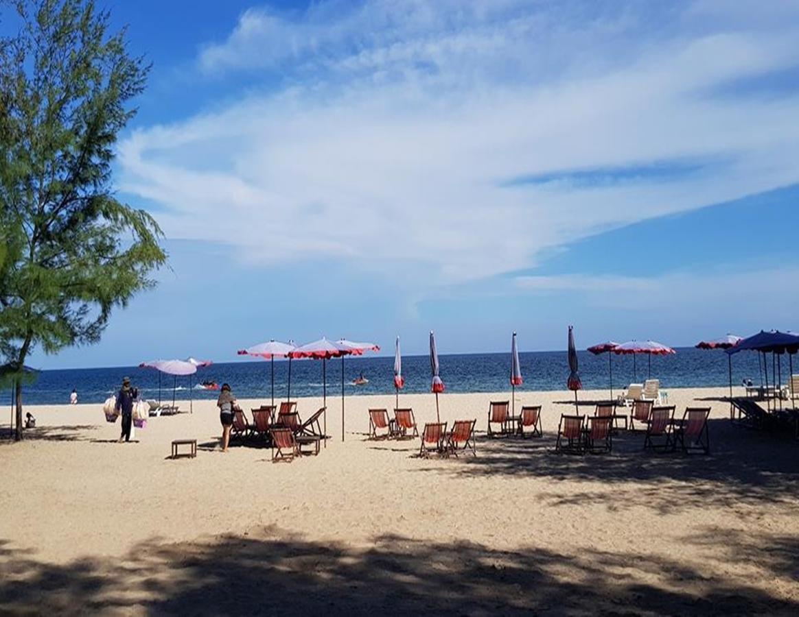 Long Beach Cha-Am Hotel Экстерьер фото